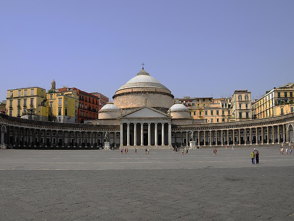 La Piazza Al Vomero Neapel Exteriör bild